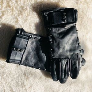 Lord & Taylor Studded Leather Bow Touchscreen Gloves